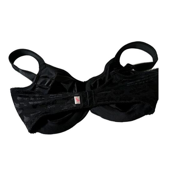 Wacoal Awareness Seamless U-Back Underwire Bra, black, 34DD, minimalist, classic - Picture 2 of 4